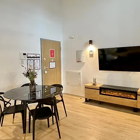 Apartamento Werentvlc - Amazing Duplex Loft 2 Bdrm *