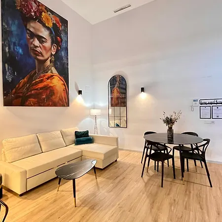 Apartamento Werentvlc - Amazing Duplex Loft 2 Bdrm Valencia