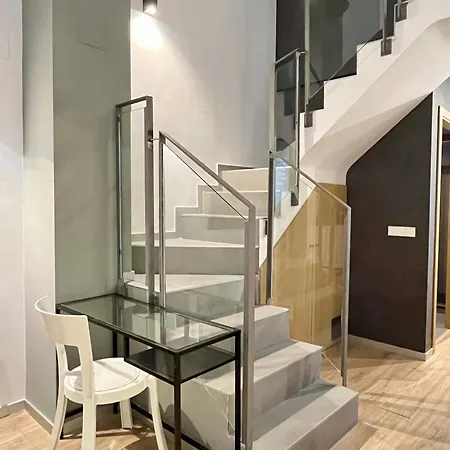 Apartamento Werentvlc - Amazing Duplex Loft 2 Bdrm